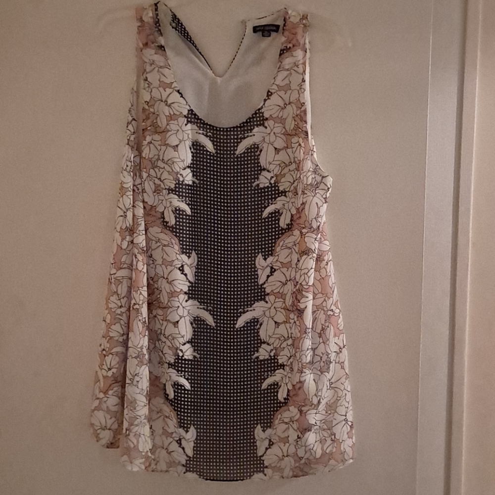 Sleeveless Shirt